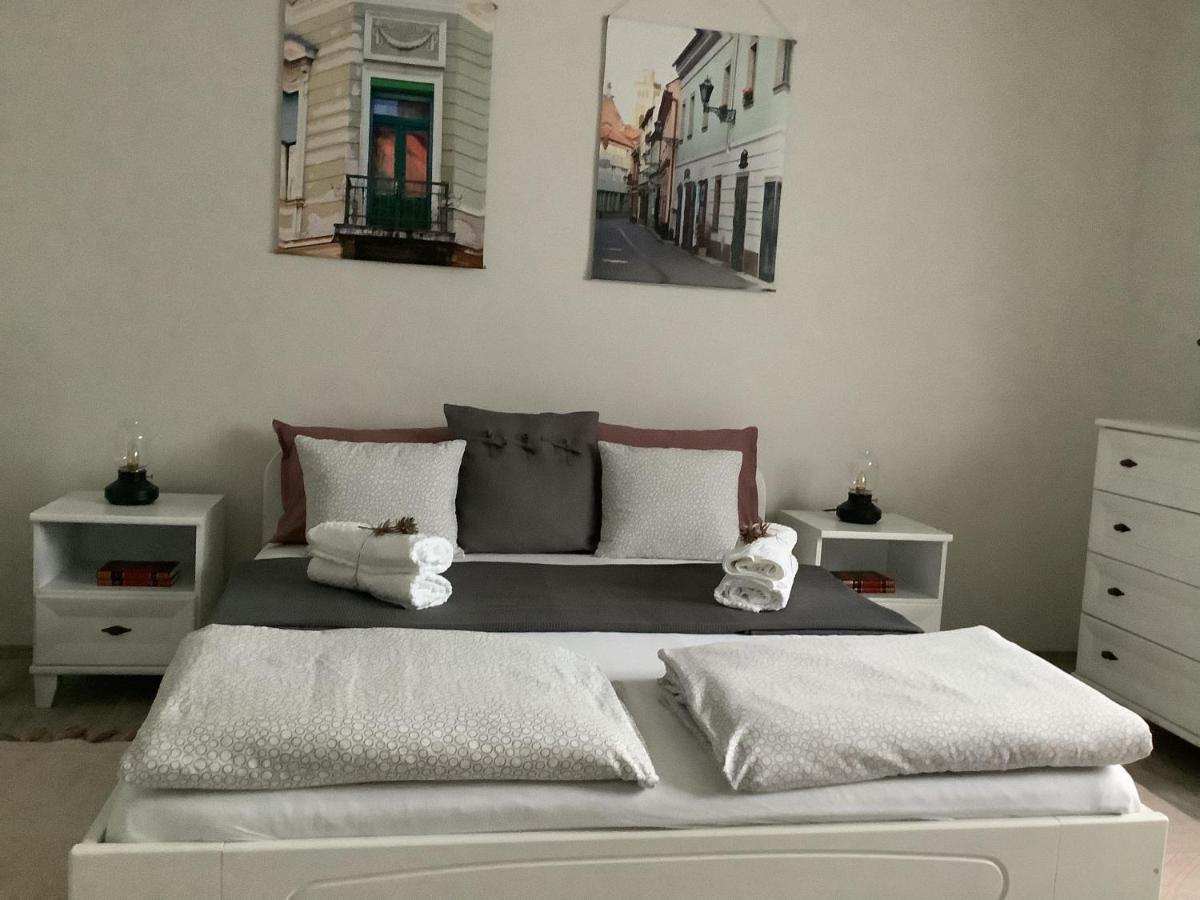 Ezuest Boroka Apartman Эгер Экстерьер фото